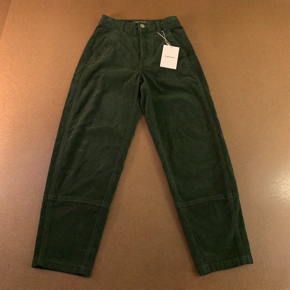 Everlane Pants - Everlane Womens 00 Dark Forest The Utility Barrel Corduroy Ankle Pants NWT